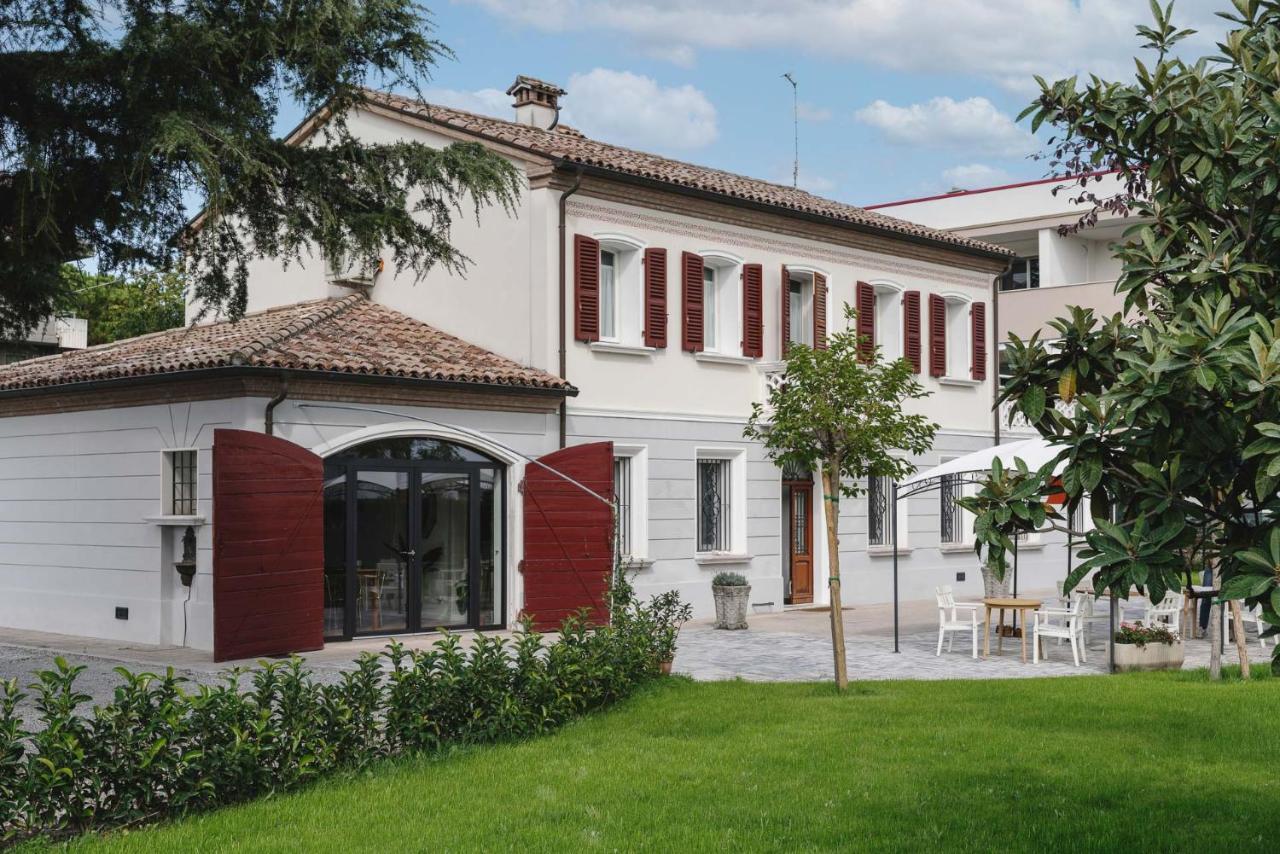B&B Villa Ebe SantʼArcangelo di Romagna Екстериор снимка